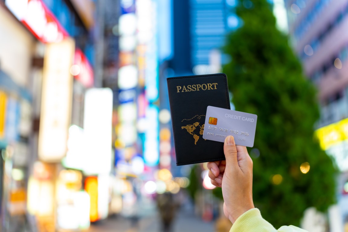 En voyage, la Visa Platinum donne droit à plusieurs avantages